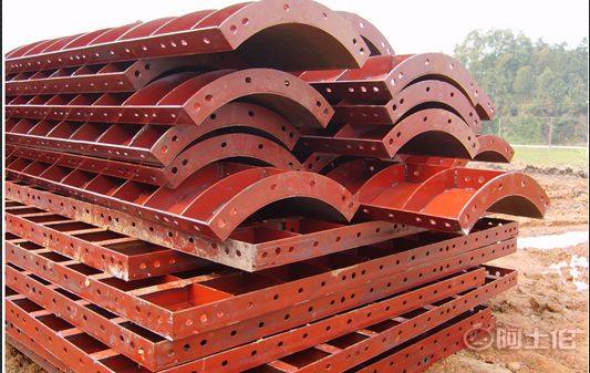 深圳平面鋼模板防護欄模板橋墩鋼模板廠家 質(zhì)量可靠的選擇